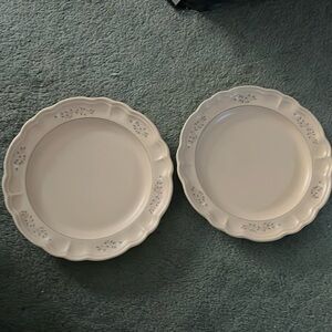 Pfaltzgraff Remembrance dinner plate set of 2
